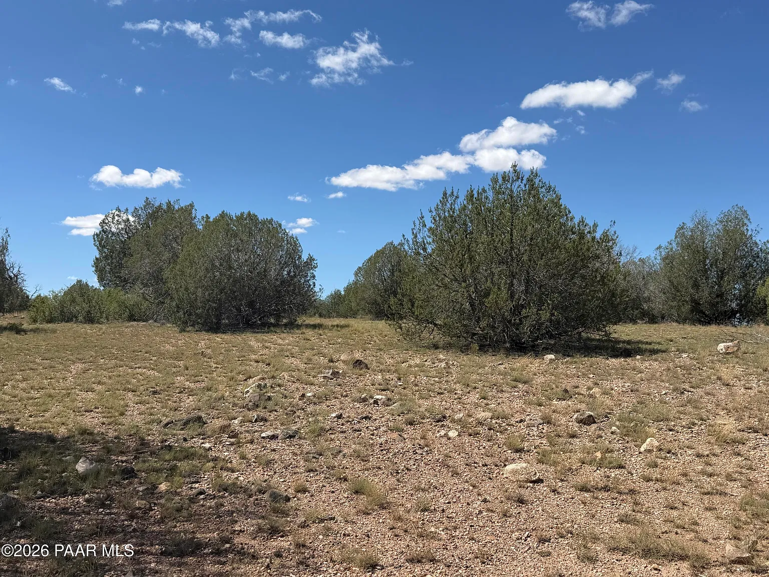 79 N West Arrowhead Trl, Ash Fork, AZ 86320